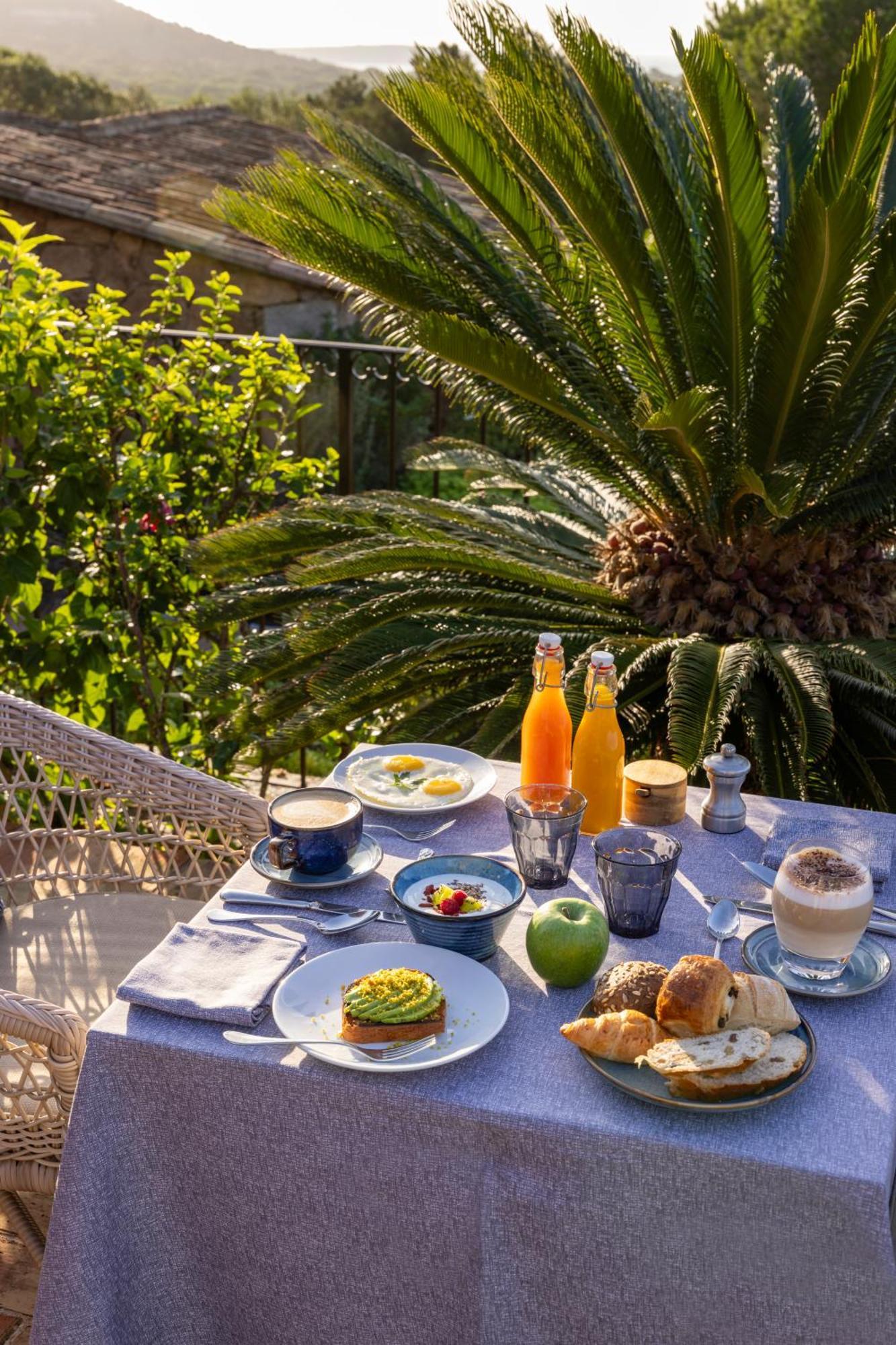 Les Bergeries De Palombaggia Hotel Porto-Vecchio  Eksteriør billede